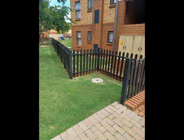 2 BEDROOM APARTMENT FOR SALE IN OLYMPUS AH